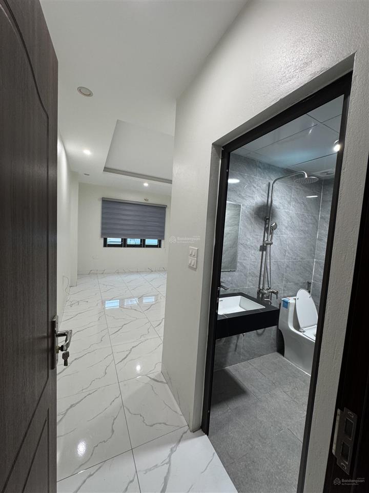 Nhà em cắt lỗ bán gấp, vạn phúc nhà xây mới nội thất cơ bản sổ 31m sử dụng hơn 40m2 giá tốt
