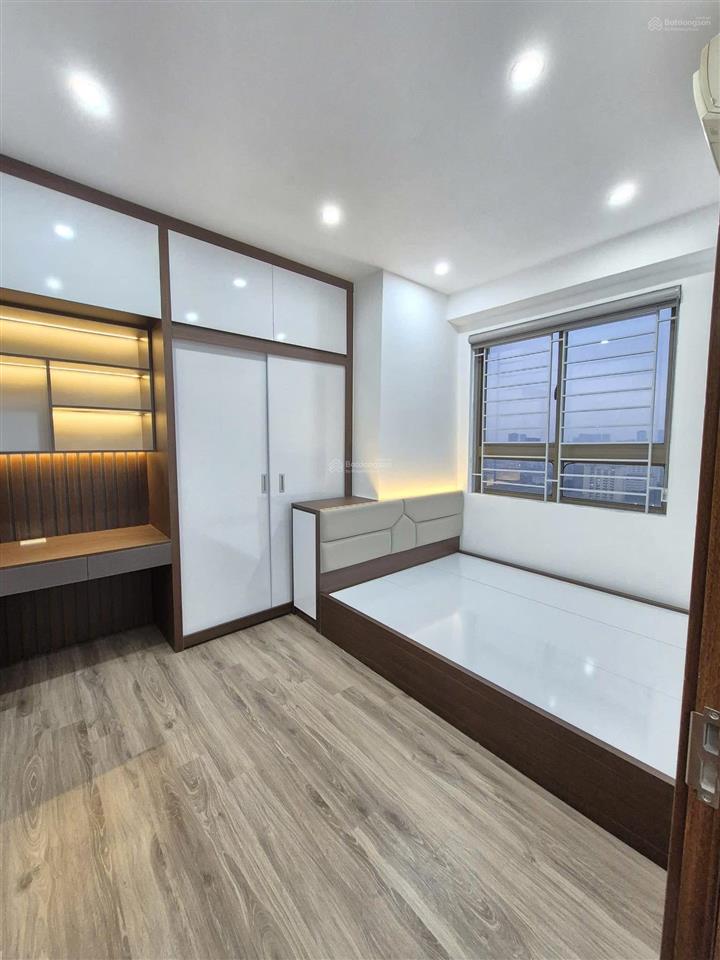 Bán căn hộ tầng đẹp, nhà đẹp, giá đẹp tại kđt xa la