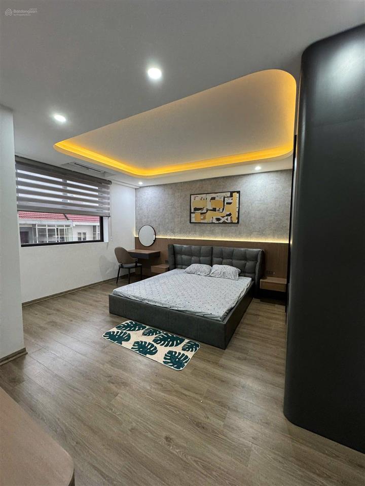 Cần bán gấp chung cư 160m2, 4 phòng ngủ 3 vệ sinh, 8,5 tỷ