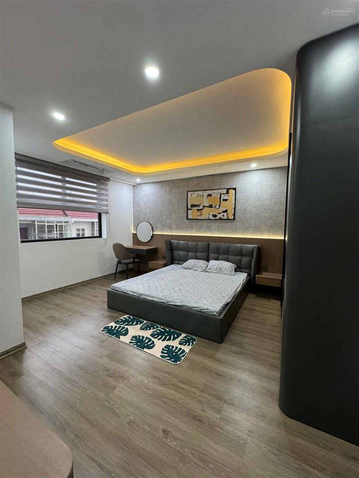 Cần bán gấp chung cư 160m2, 4 phòng ngủ 3 vệ sinh, 8,5 tỷ