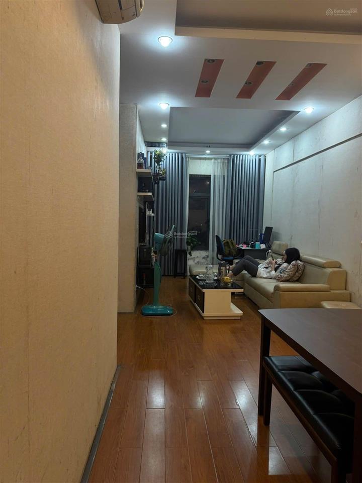 Căn hộ 2pn, 2wc, 70m2 tại khu đô thị kiến hưng, giá chỉ hơn 3,5 tỷ