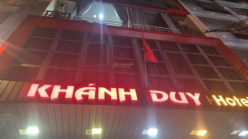 Căn hộ full nội thất giá rẻ 6,000,000 địa chỉ 98 hoàng hoa thám