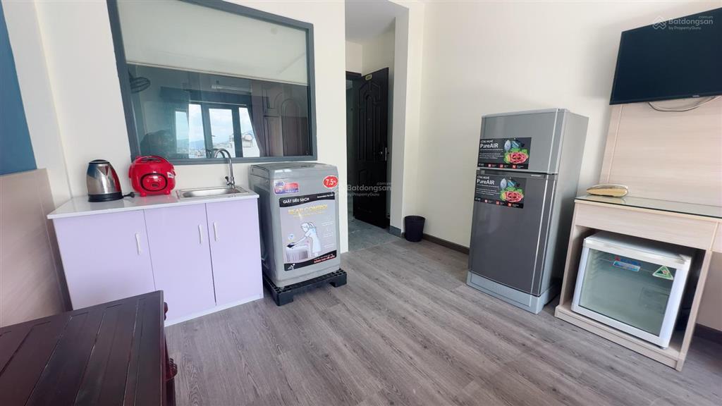 Căn hộ full nội thất giá rẻ 6,000,000 địa chỉ 98 hoàng hoa thám