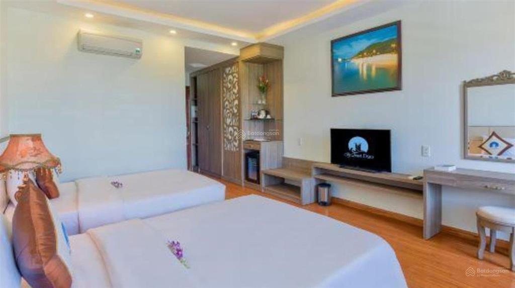 Giá chỉ 5,000k. phòng ở tháng giá rẻ. giá 5,500k. phòng đôi 4 người 09 đường hoàng diệu cọc 2triệu