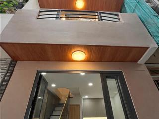 Bàn nhà mini quận 1, 1 sẹc, nhà mới full nội thất, cho thuê 15tr