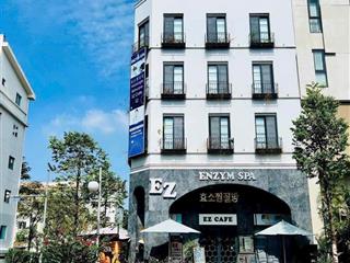 Bán nhà góc 2mt siêu đẹp hoàng hoa thám ,q.bình thạnh169m2 (8x20)4 tầng hđt 170 tr gía bán 65 tỷ