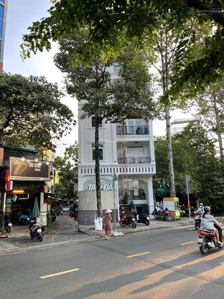 Bán gấp tòa nhà góc 2 mặt tiền hoàng sa, quận 3  5,6x22m 5 tầng hđt 90 tr  gía bán 28 tỷ