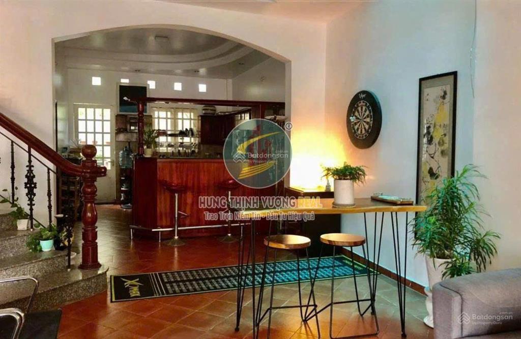 Bán gấp biệt thự siêu đẹp góc 2 mt lam sơn, phú nhuận  99m2 (7x15m)  5 tầng tm  giá chỉ 28 tỷ