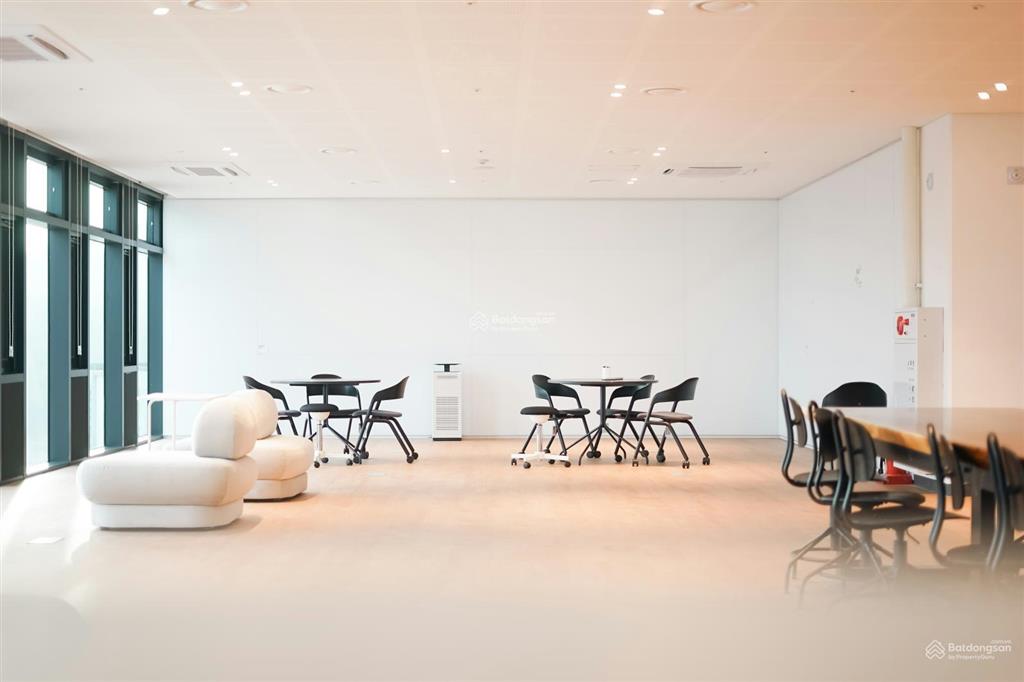 Hạ 20%! bán nhà siêu vị trí mặt tiền trần quang khải, q1 6,2x20m 6 tầng  hđt 80tr  giá bán 28 tỷ