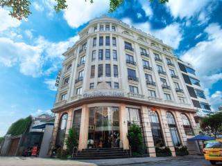 Bán lô góc 2mt tặng kèm gpxd 2 hầm 7 tầngđiện biên phủ ,quận bình thạnh 250 m2 (19x15)gía 65 tỷ