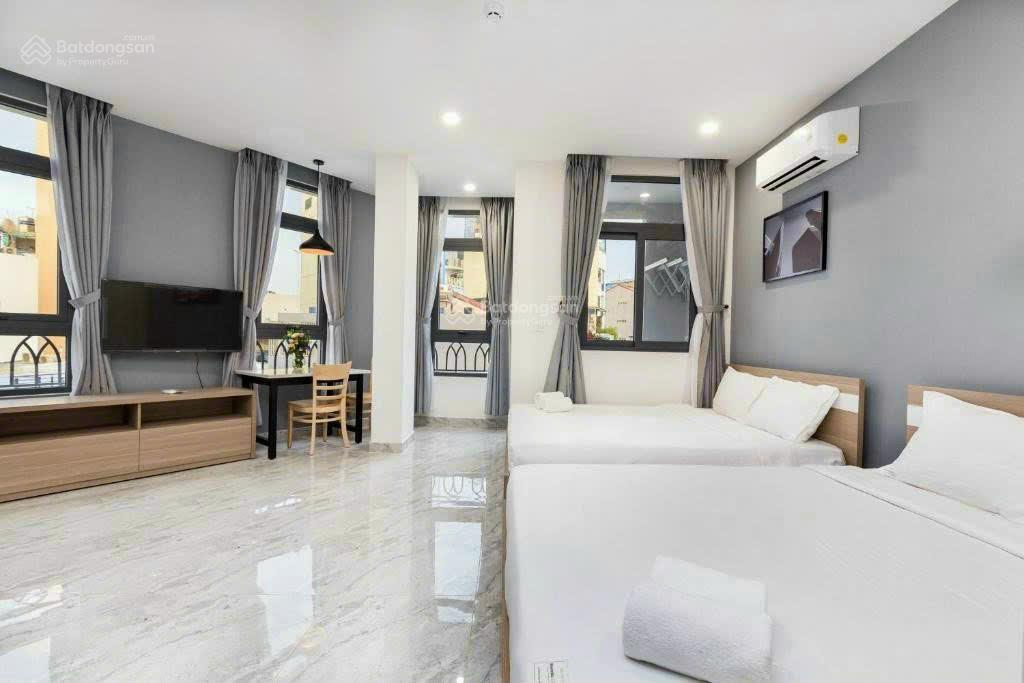 Bán gấp tòa nhà góc 2mt nguyễn trọng tuyển,q.phú nhuận 264m2(13x20)hầm 9 tầng hđt 365 tr gía 120 tỷ