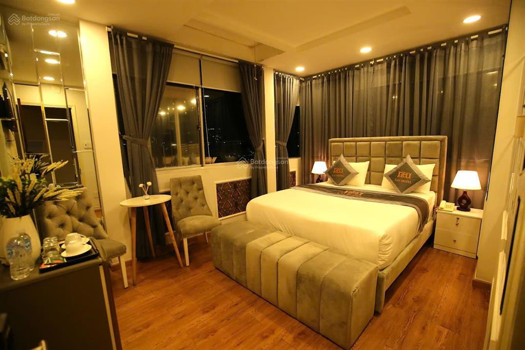 Bán gấp góc 2mt phan đình phùng nd , q. phú nhuận 152m2 (9x20) hđt 90 tr gía 27 tỷ