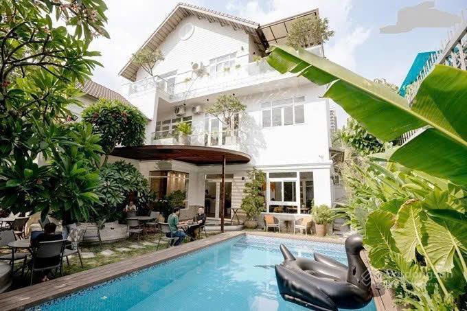 Bán gấp biệt thự mt nguyễn cừ (ngay xuân thủy) thảo điền 209m2 (8x28) 4 tầng hồ bơi gía 36 tỷ
