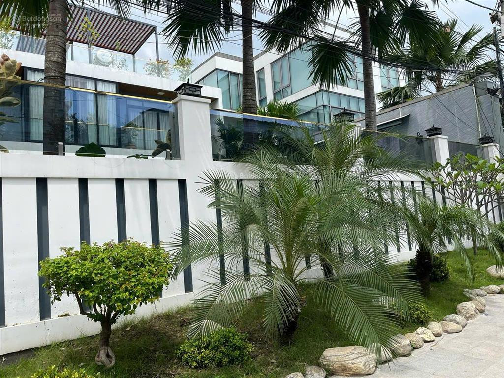 Giảm 55 tỷ! bán biệt thự nguyễn văn hưởng, thảo điền656m²3 tầng  hồ bơi  sân vườn giá 105 tỷ