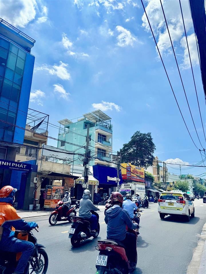Bán gấp tòa nhà mt lê quang định, q.bình thạnh 296m² (8x40) hầm 6 tầng hđt 240 tr giá bán 70 tỷ