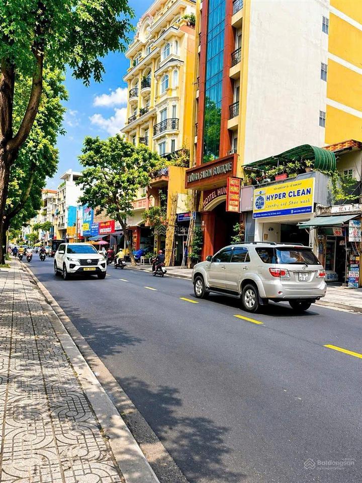 Bán gấp nhà mt quốc hương, thảo điền, thủ đức  khu xây cao, phù hợp văn phòng, khách sạn, chdv