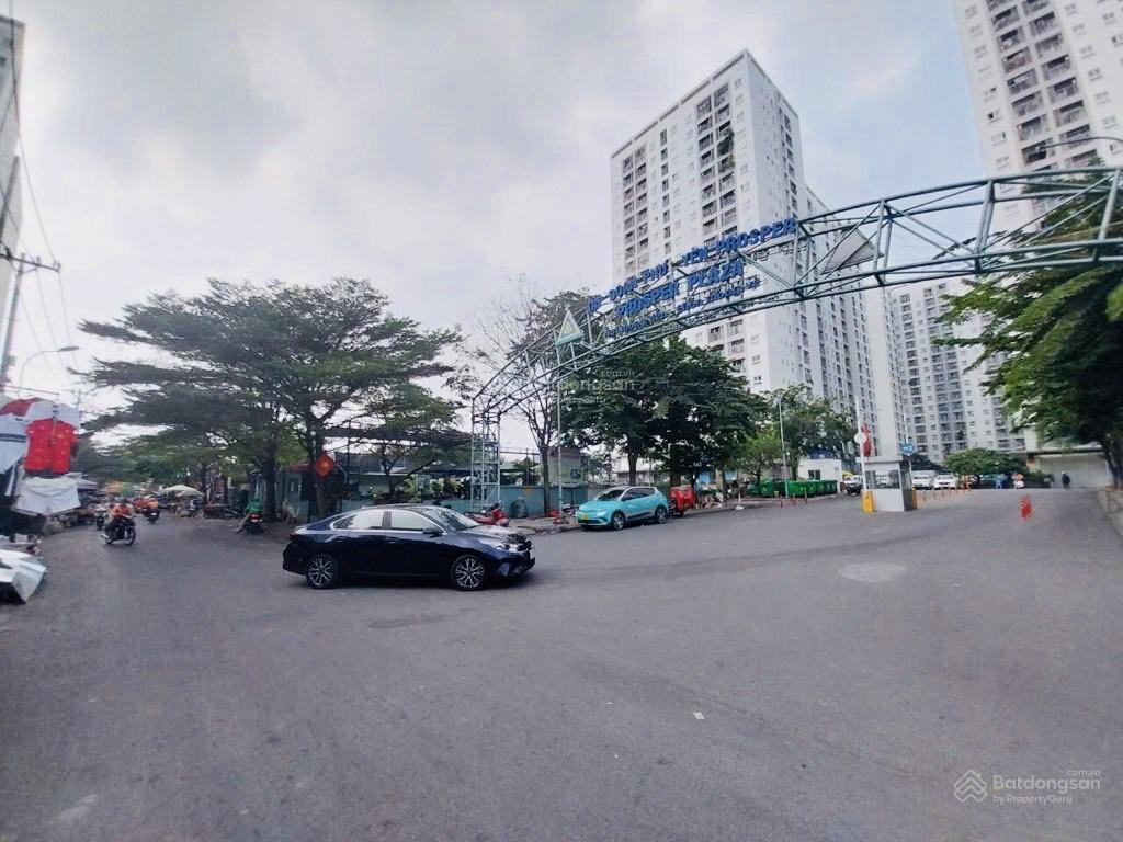 Bán nhà đường ô tô gần chung cư topaz home , chỉ 4,1 tỷ ,shr , chính chủ .