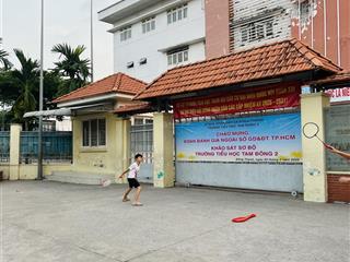 Bán nhà shr hóc môn 72m2 gần trường tiểu học tam đông . nhà 2 tầng 2 phòng .