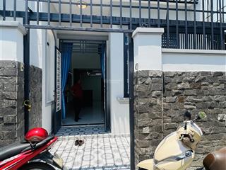 Giá 3,85 tỷ bán nhà 3 phòng gần trần văn mười, đẹp lung linh, full nội thất. tặng tivi, máy lạnh