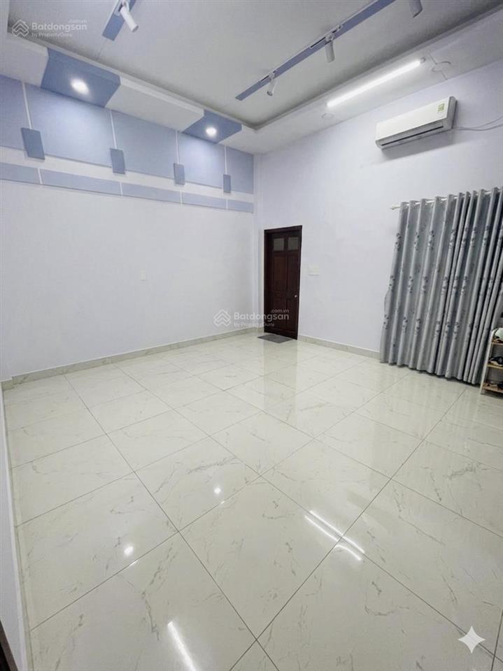 Bán nhà 3 tầng 4 phòng ngang 5m tân thới nhất, ô tô thông trường chinh, nhỉnh 7 tỷ