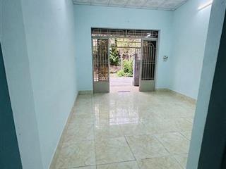 Chỉ 3,2 tỷ bán nhà ngay tô kí  chợ bắp 48m2 , đường ô tô thông  2 phòng  shr .