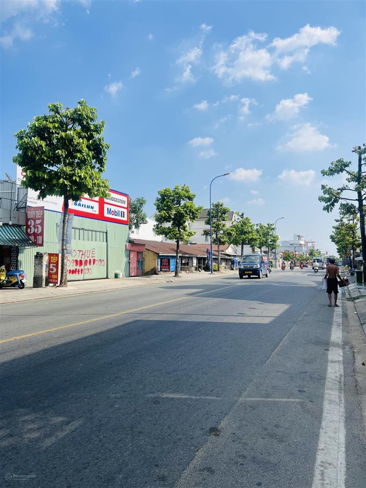 Nhỉnh 3 tỷ bán nhà ngay lê thị hà, shr, ngang 4,5m. kdc phát triển