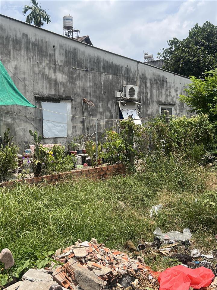 Nhỉnh 3 tỷ bán đất hóc môn ngang 8m , shr , không quy hoạch , lộ giới . 128m2 ođt .