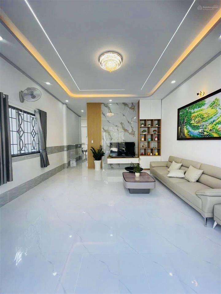 Biệt thự vườn 166m2 nhỉnh 5 tỷ gần trần văn mười  hóc môn. ngang 9m, 3pn, tặng full nội thất. hxh
