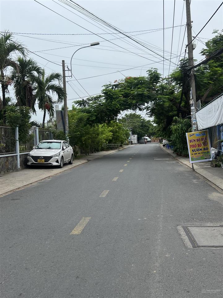 Biệt thự vườn 166m2 nhỉnh 5 tỷ gần trần văn mười  hóc môn. ngang 9m, 3pn, tặng full nội thất. hxh