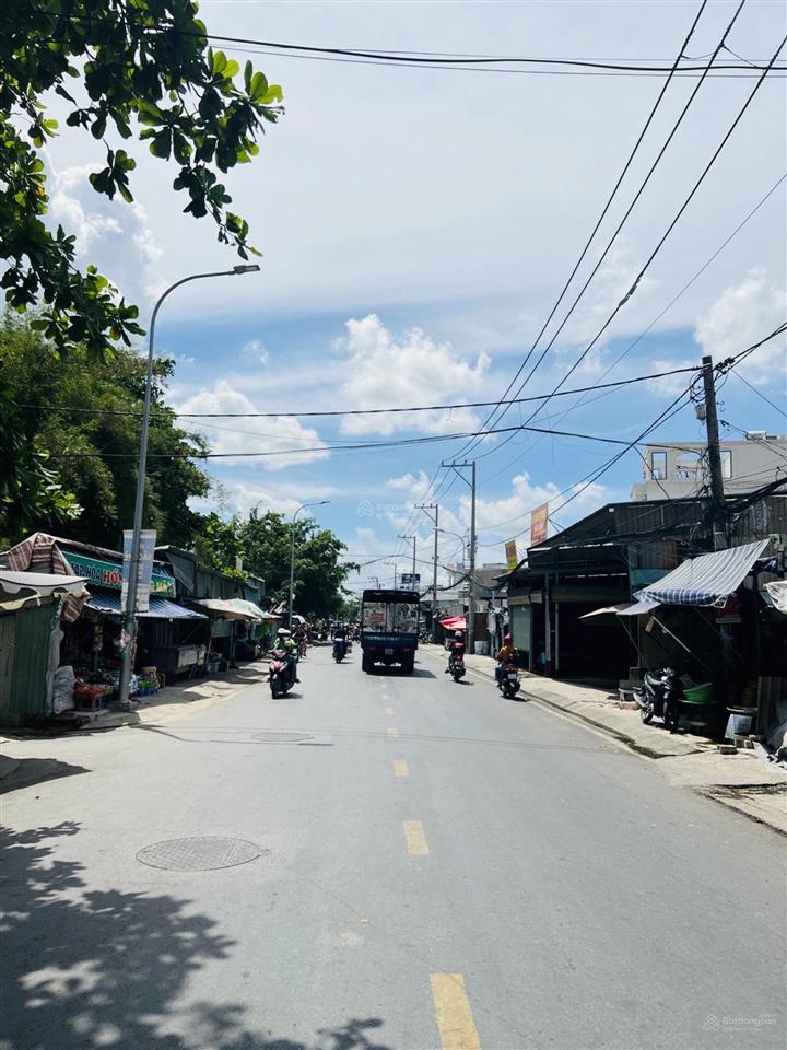 Nhà đặng thúc vịnh, cn 213m2, chợ thới tứ, ngang 10m nở hậu tài lộc. chỉ 4,34 tỷ shr