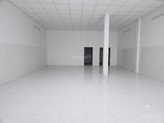 Bán nhà xưởng 137m² bà điểm, nhỉnh 5 tỷ, đường 8m xe tải thông, shr. gần phan văn hớn  hóc môn