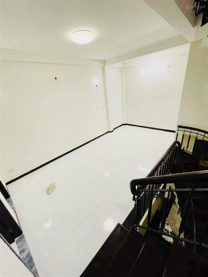 Bán biệt thự vườn 3 tầng bà điểm, ngang 10m, 3 pn, giá 5,99 tỷ. gần nguyễn ảnh thủ.