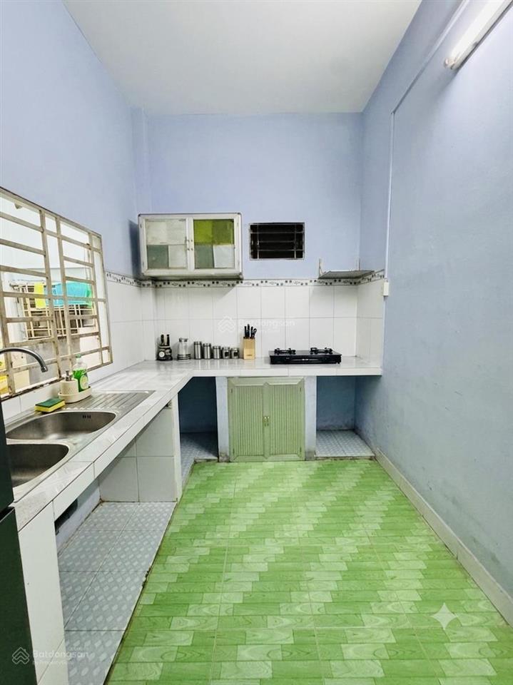 Bán nhà phố hiện đại gần hiệp thành city quận 12. giá 6,3 tỷ, 3 tầng, 6pn, hẻm xe hơi