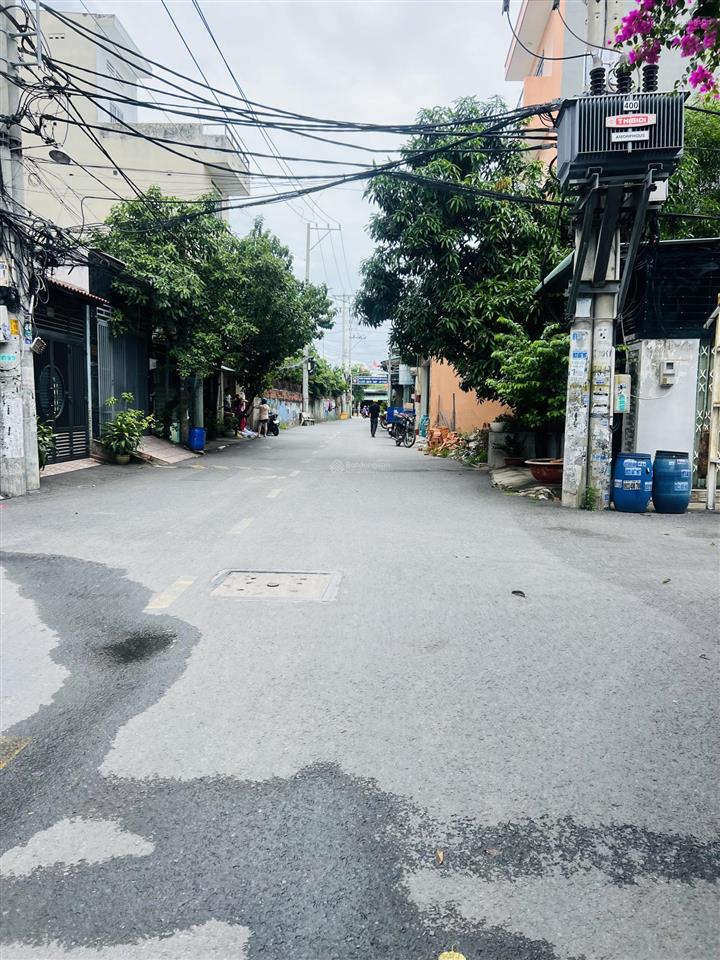 4.99 tỷ có 95.3m2 đất thổ gần chợ bắp. đường 7m, lô 2 mặt tiền thông thoáng. shr. quá rẻ