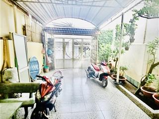Bán nhà 3 tầng mặt tiền đông hưng thuận nhỉnh 5 tỷ. ngang 4,4m, gần nguyễn văn quá.