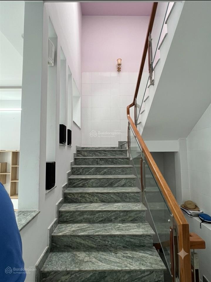 4.59 tỷ ngay đông thạnh bán nhà 130m2 đường 8m, đang cho thuê có dòng tiền. vừa ở vừa kd tốt