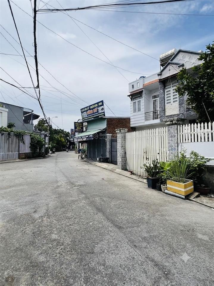 4.59 tỷ ngay đông thạnh bán nhà 130m2 đường 8m, đang cho thuê có dòng tiền. vừa ở vừa kd tốt
