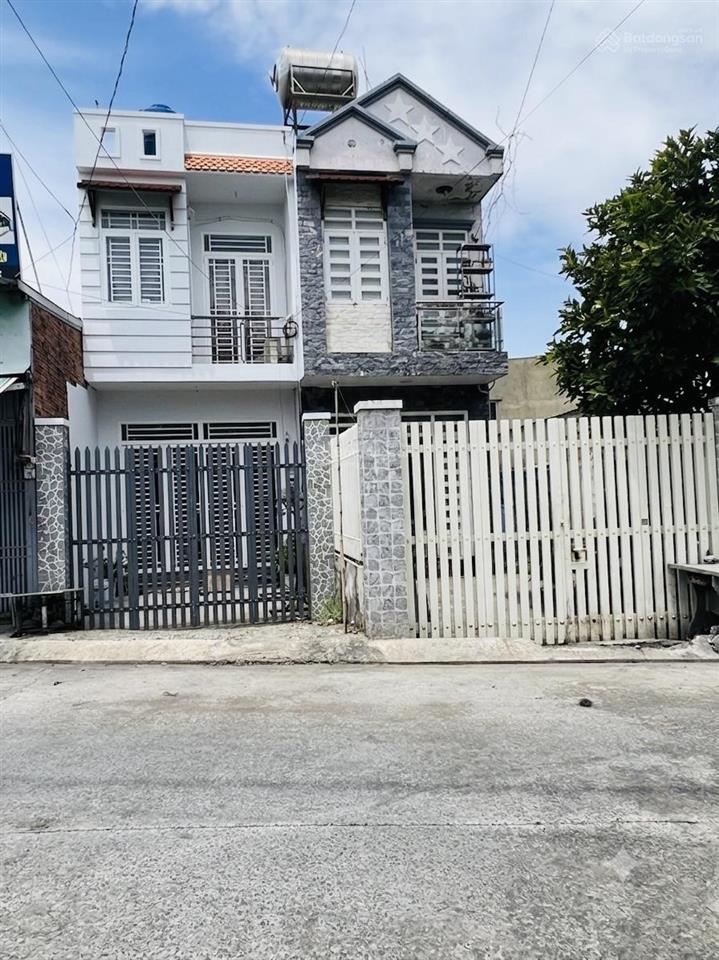 4.59 tỷ ngay đông thạnh bán nhà 130m2 đường 8m, đang cho thuê có dòng tiền. vừa ở vừa kd tốt