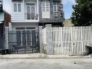 Nhỉnh 4 tỷ ngay đông thạnh bán nhà 130m2 đường 8m, đang cho thuê có dòng tiền. vừa ở vừa kd tốt.
