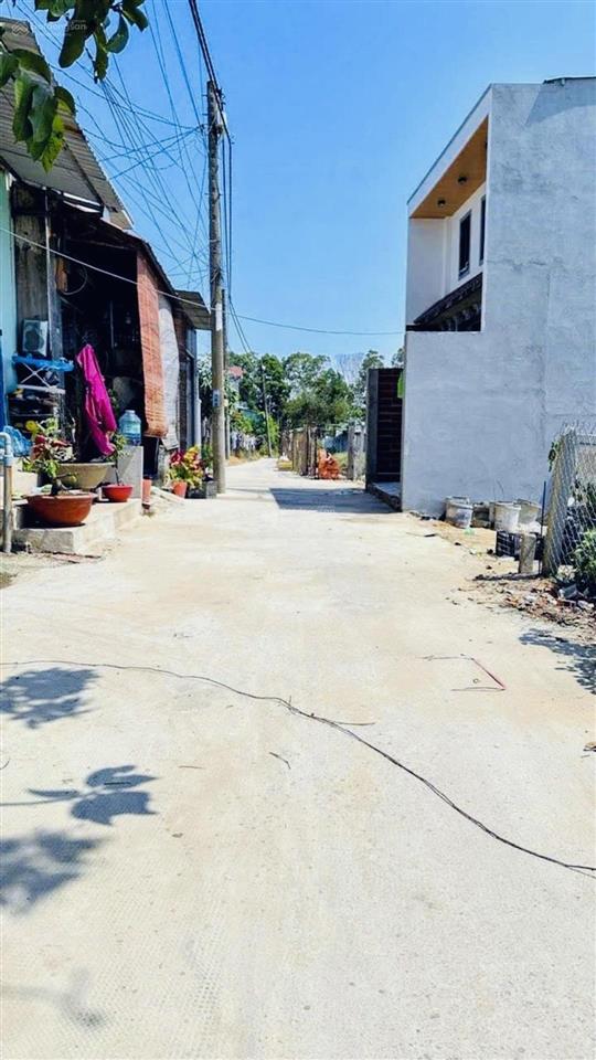 Nguyễn văn bứa, nhà 95m2 mới tinh giá 3,39 tỷ. shr. 3pn, trệt lầu. gần nguyễn hồng đào.