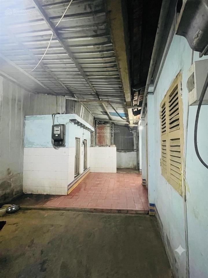 Ngay bx an sương bán nhà 250m2 (16m*18m) giá 4,1 tỷ, sổ hồng đầy đủ, tiện xây mới