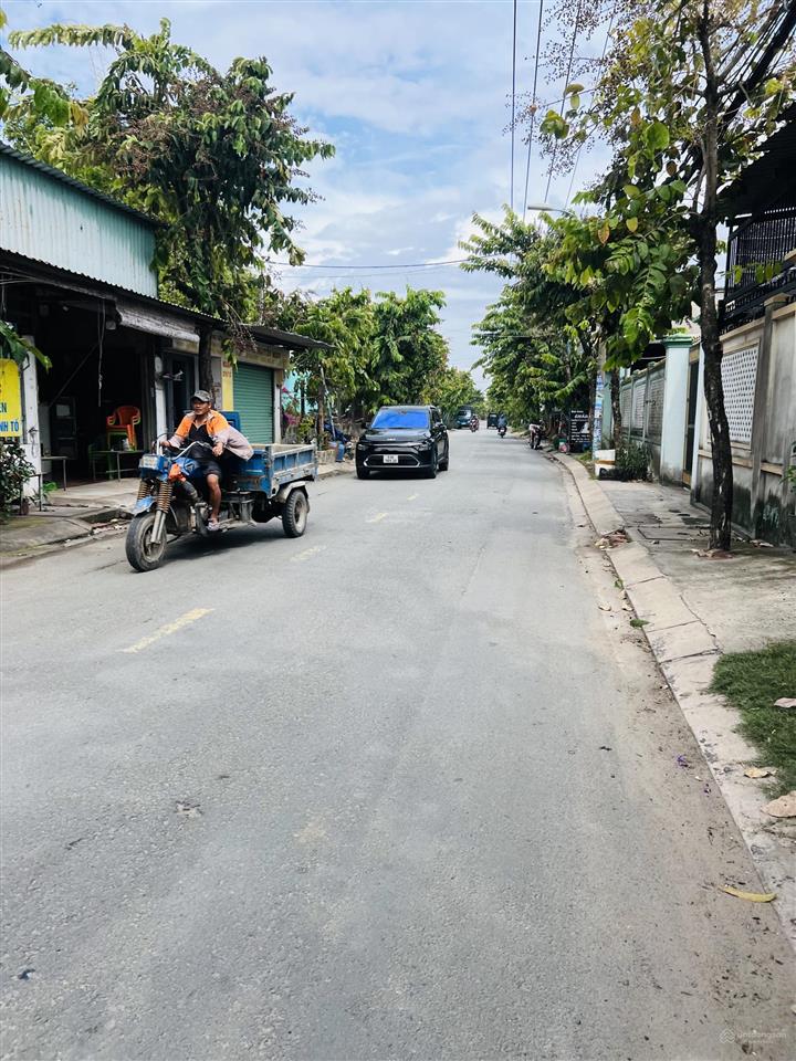 Mặt tiền kinh doanh (5m*28m) giá 4 tỷ 7 trương thị như  nguyễn thị thử. nhà 2 tầng  3pn  shr