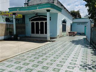Bán nhà vừa ở vừa có vườn ngay đỗ văn dậy  hóc môn. (12m*48m), nhỉnh 8 tỷ, shr, sân để được 5 ôtô