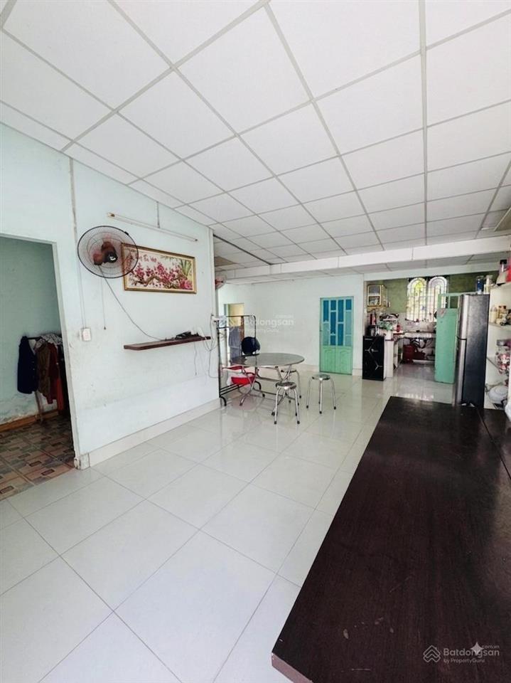 Bán nhà vừa ở vừa có vườn ngay đỗ văn dậy  hóc môn. (12m*48m), nhỉnh 8 tỷ, shr, sân để được 5 ôtô