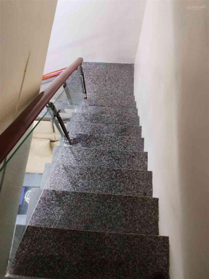 Cn 80m2 trệt lầu 3pn  đường mặt tiền 8m lê thị kim, nhỉnh 3 tỷ, shr