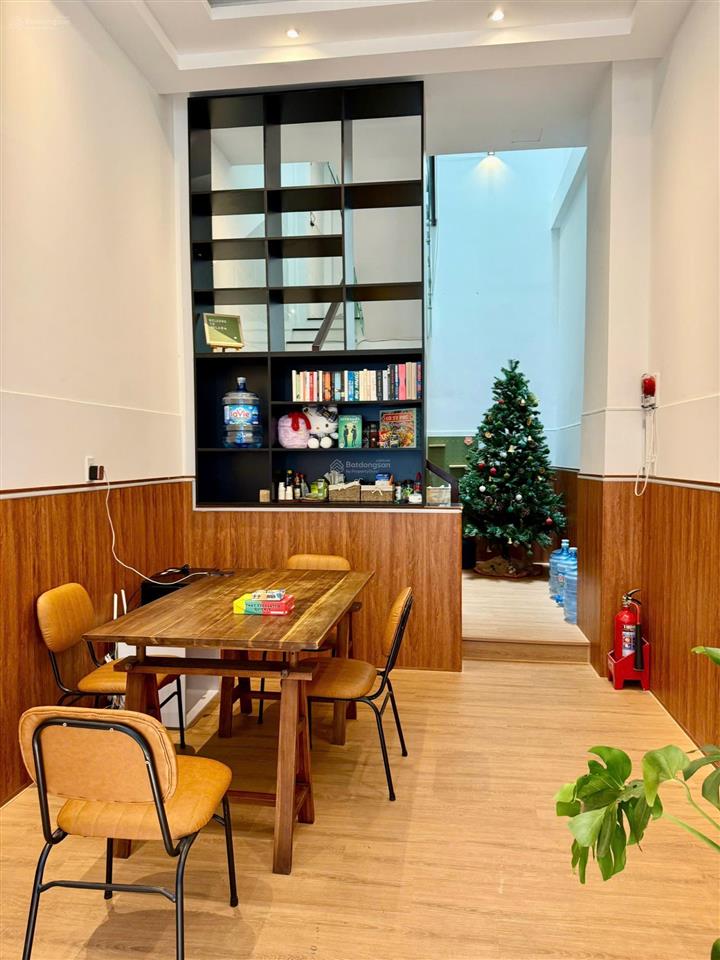 Giá 16.8 tỷ nhà 2 mt hai bà trưng quận 1 chdv 7 phòng dòng tiền 130tr/tháng  dtcn 55m2 thang máy