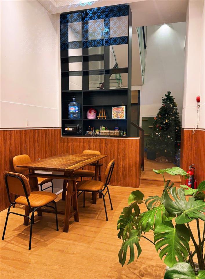 Giá 16.8 tỷ nhà 2 mt hai bà trưng quận 1 chdv 7 phòng dòng tiền 130tr/tháng  dtcn 55m2 thang máy