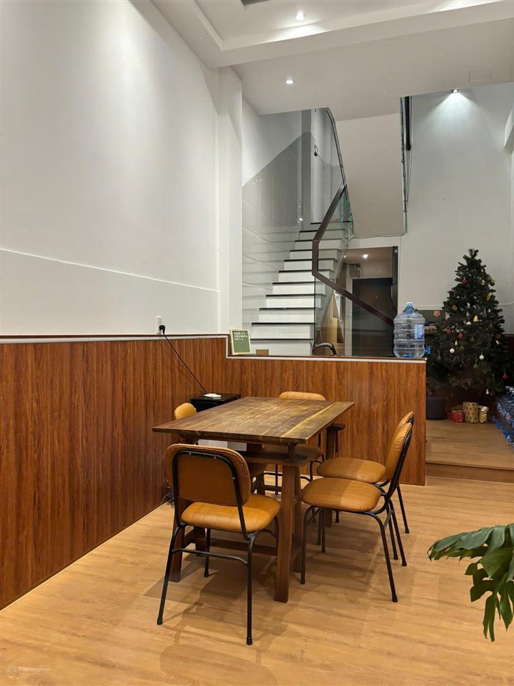 Giá 16.8 tỷ nhà 2 mt hai bà trưng quận 1 chdv 7 phòng dòng tiền 130tr/tháng  dtcn 55m2 thang máy