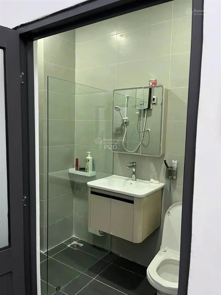 Hiếm! nhà lý chính thắng, quận 3  dtcn60m2 hẻm xe hơi rộng, yên tĩnh, dân trí cao cực hợp an cư