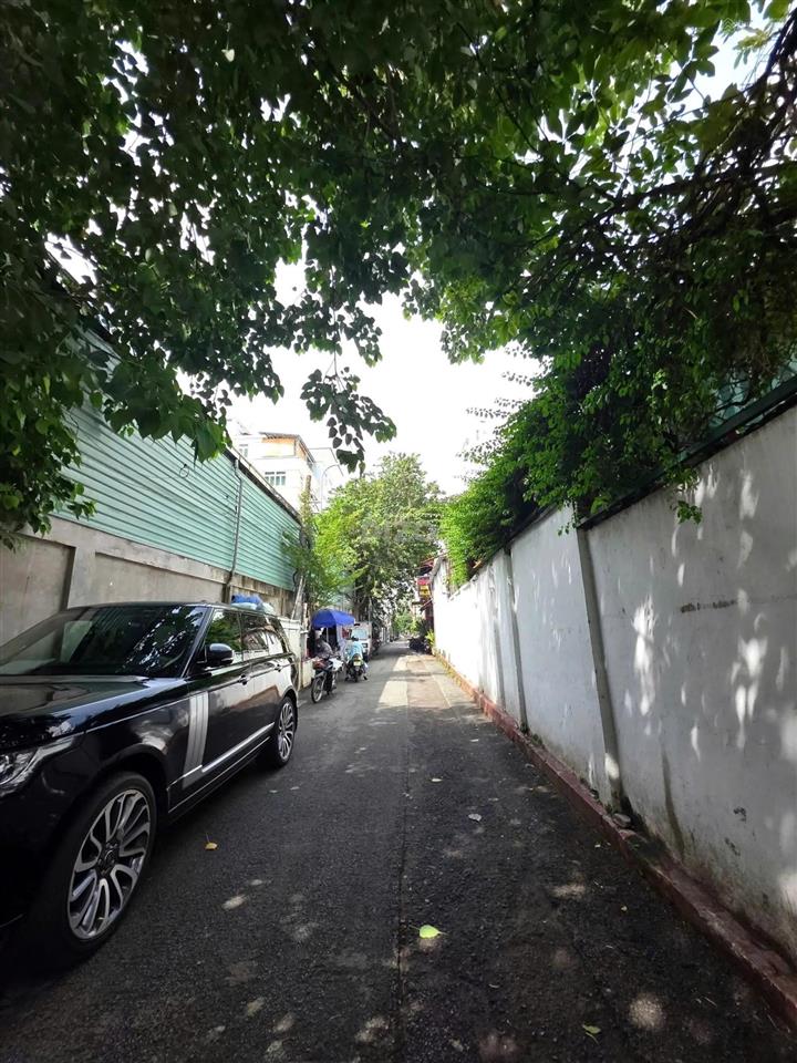 Giá 28 tỷ hxh nguyễn bỉnh khiêm, p,sài gòn, quận 1  dt4,65mx26m  nở hậu 5,17m cn112m2 hàng hiếm